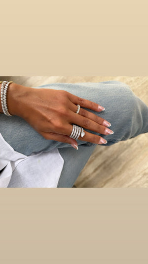 Clear Teardrop Lab Diamond Stone Spiral