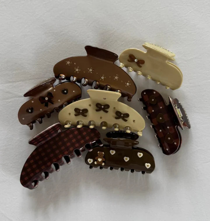 Sweetheart Clip in Cocoa Cashmere