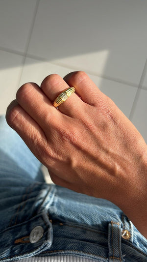 Chunky Detailed Zirconia Ring