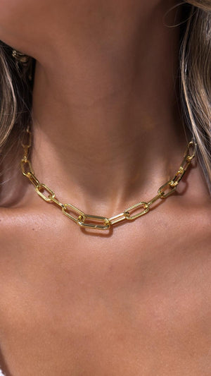 Short Clasp Lock Paperclip Gold Plated