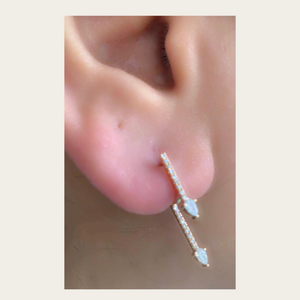 White Diamond Arrow Pear Earrings - WG