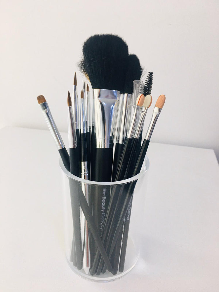 The Beauty Concept Makeup Brush Set – Walkin Closet