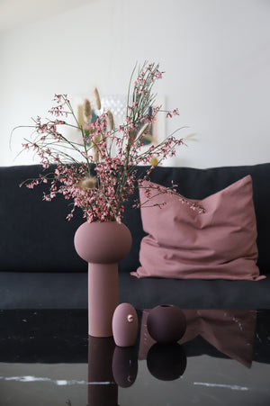 PILLAR VASE - CINDER ROSE