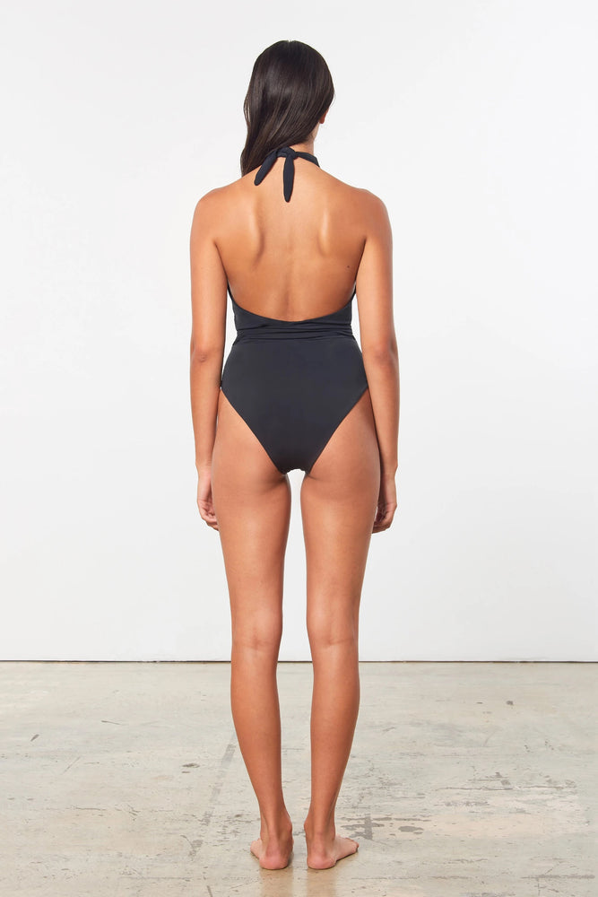 RONI ONE PIECE