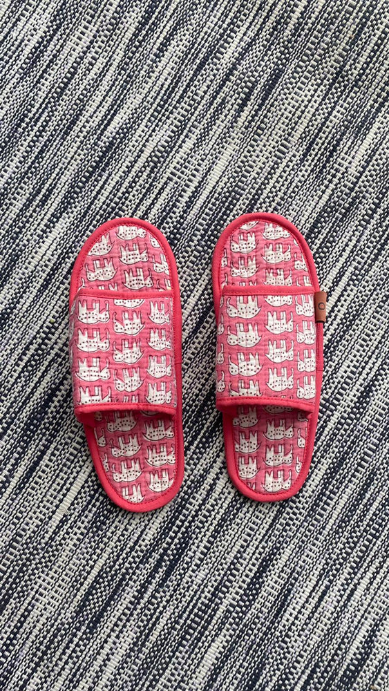 COTTON SLIPPERS - Pink Elephant